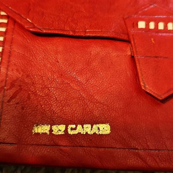 Vintage Red Leather Handcrafted Wallet with Gold Detail - Picture 3 of 5